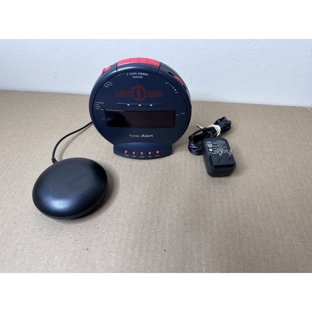 Sonic Alert Sonic Bomb Alarm Clock Vibrating Bed Shaker Black Red SBB500SS-v2